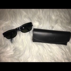 🕶 Vintage Persol Sunglasses 🇮🇹